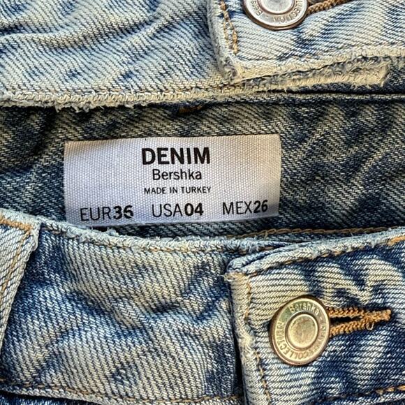 Bershka Light Blue Distressed Wrap Waist Jeans - Picture 3 of 8